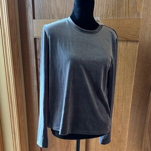 GAP Long Sleeve Velvet-Feel Tee in Charcoal Gray
